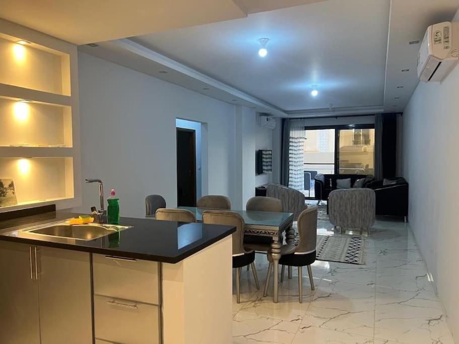 Apartment Stunning In 3 Bedroom In Midtown Compound Auc Avenue Cairo